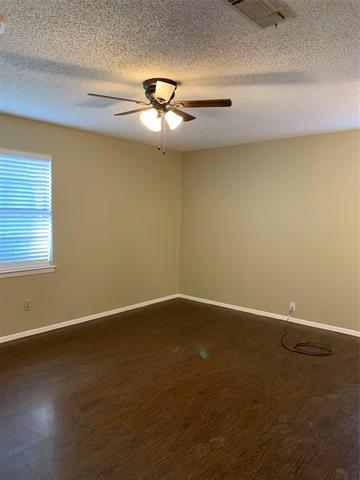 Building Photo - 5410 Kings Mnr Dr