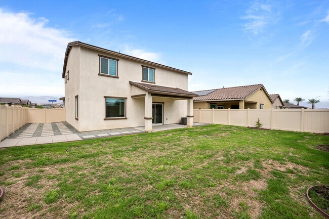 Building Photo - 80425 Enclave Ct
