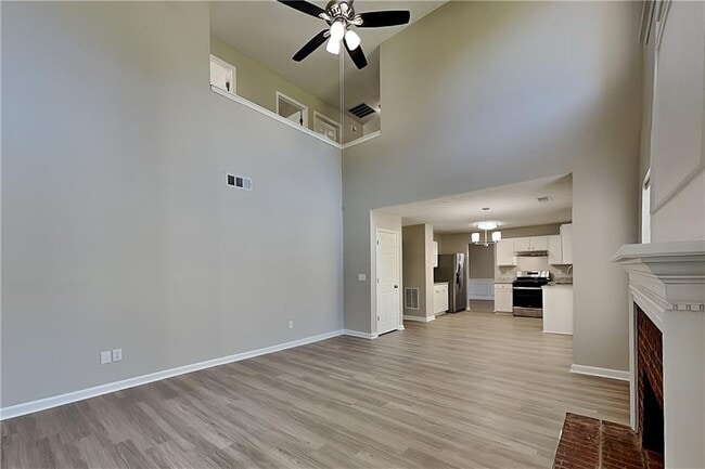 Building Photo - 1618 Sparrow Wood Ln SW