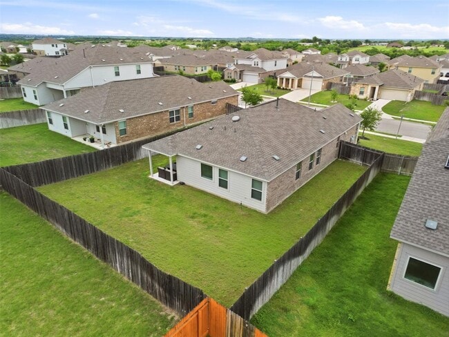 Building Photo - 21412 Wilmiller Ln