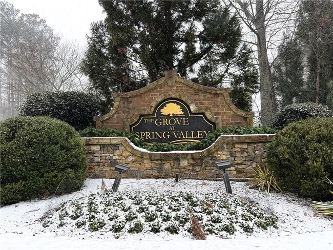 Building Photo - 920 Grove Valley Dr