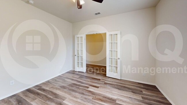 Building Photo - 3105 Montserrat Creek Dr
