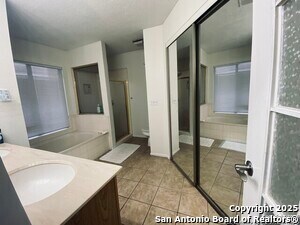 Building Photo - 9318 Andersonville Ln