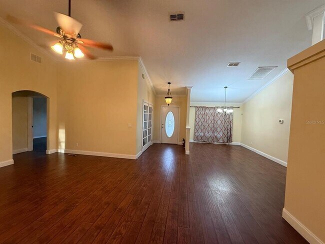 Building Photo - 12814 SW 51st Ave
