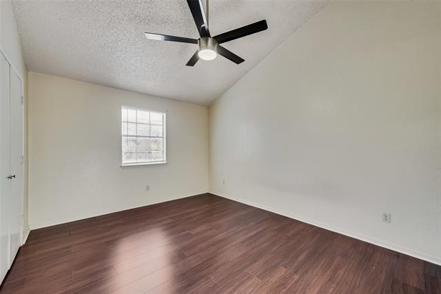 Building Photo - 619 Race St