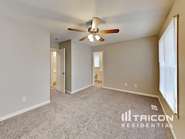 Building Photo - 2048 Ballston Pl
