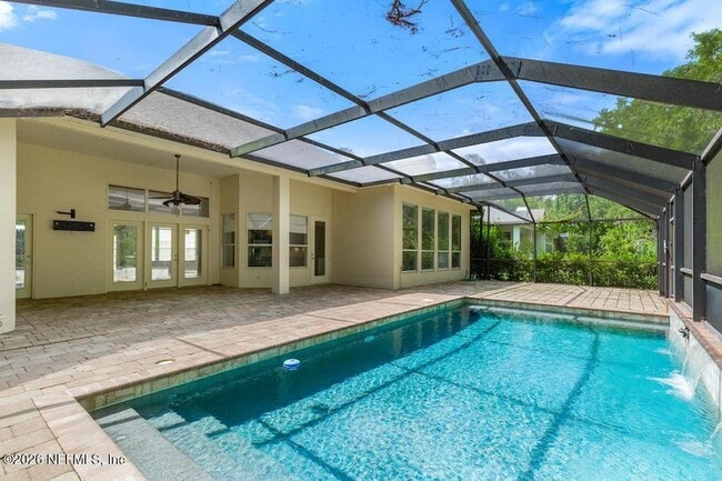 Building Photo - 337 S Mill View Way