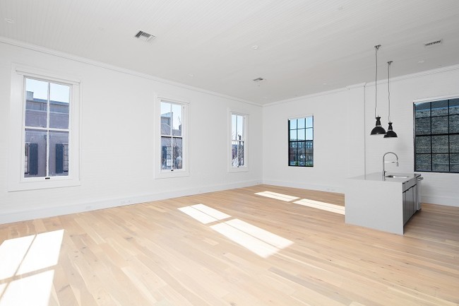 Floorplan - Auction House Apartments