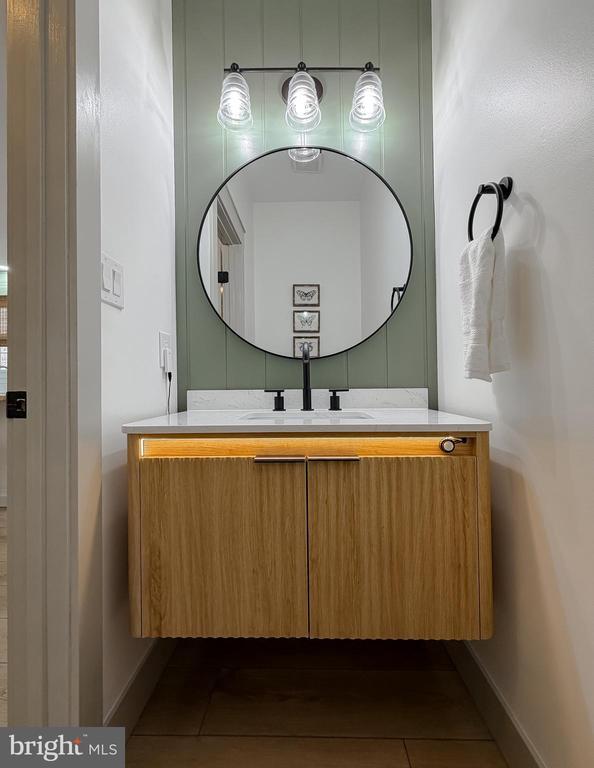 Building Photo - 23185 Pembrook Dr