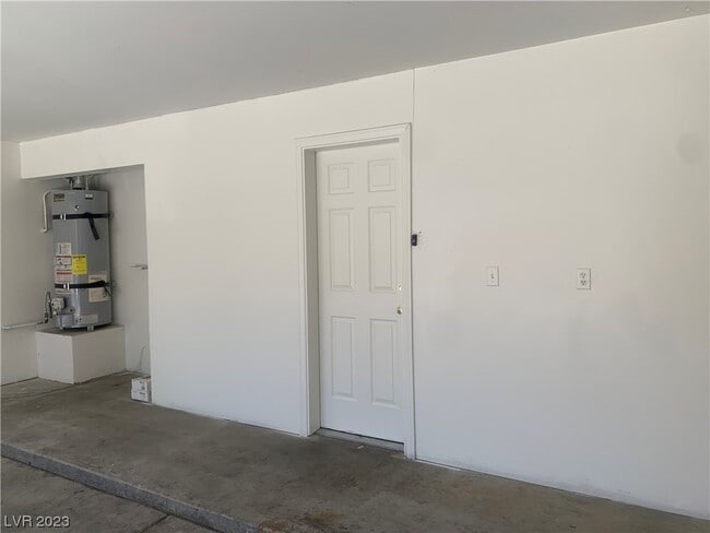 Building Photo - 8112 Sunset Mill Dr