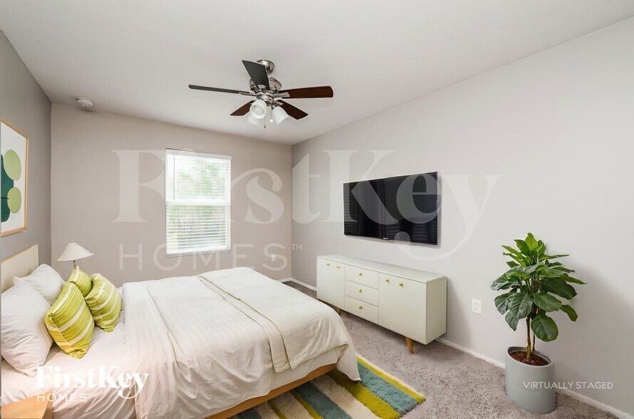 Building Photo - 5455 Sandy Shell Dr