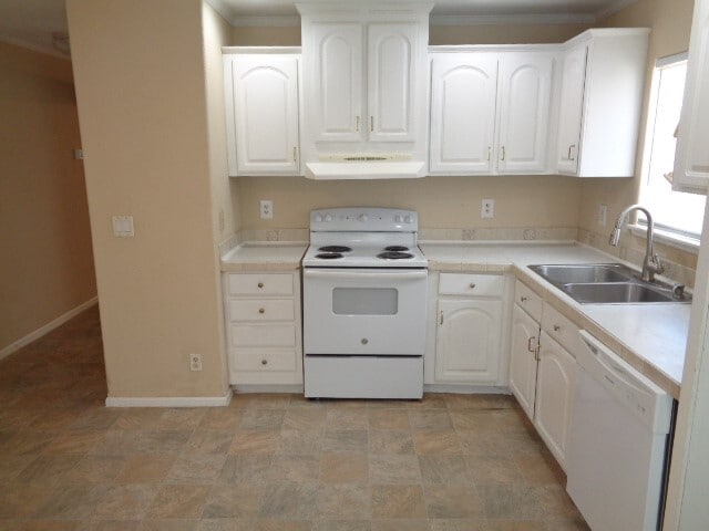 Building Photo - 10015 Summerberry Ln