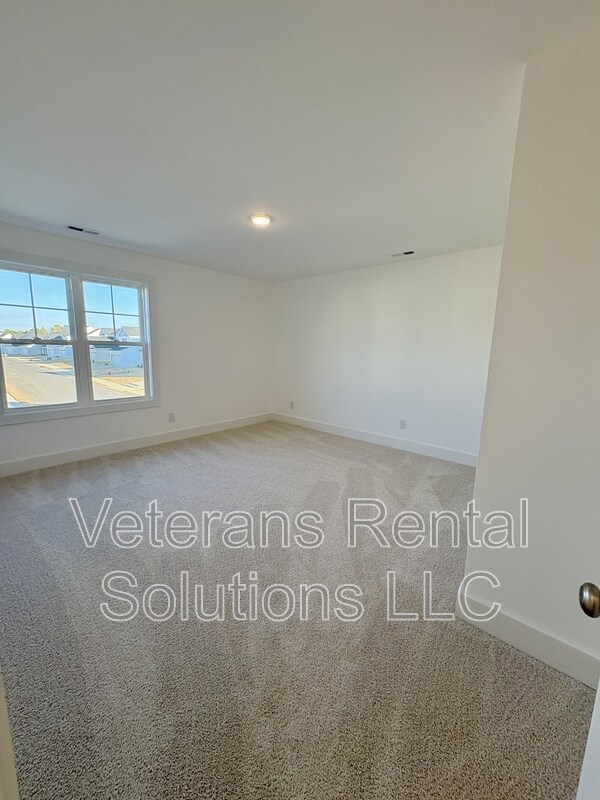 Building Photo - 131 Bourbon St