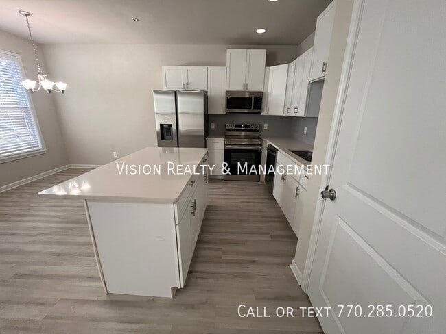 Building Photo - 8332 Triple Crown Dr