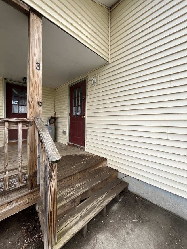 Building Photo - 103 Vance Hill Rd