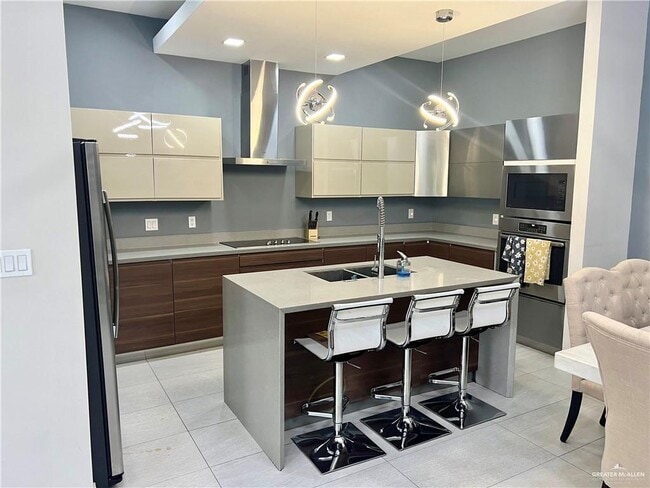 Building Photo - 1505 Garden Ridge Ave