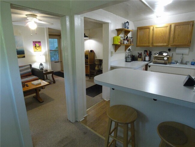 Building Photo - 1197 Stillwood Dr NE