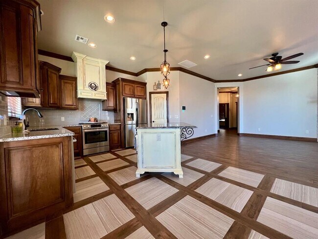 Building Photo - 11748 SW 25th Terrace