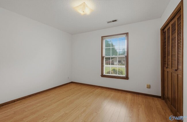 Building Photo - 9010 Cannstatt Dr SE