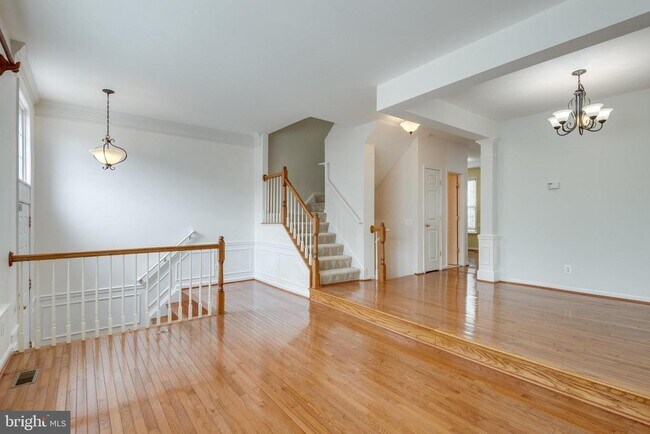 Building Photo - 43794 Virginia Manor Terrace