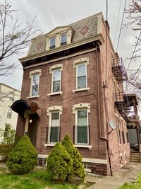 Building Photo - 2800 Euclid Ave