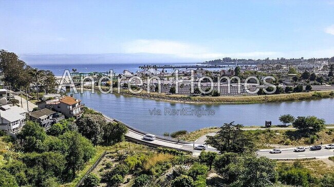 Building Photo - 79 S Branciforte Ave