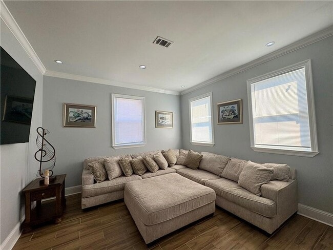 Building Photo - 3103 Cherry St