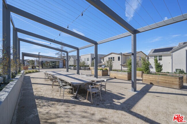 Building Photo - 27109 Vly Oak Pl
