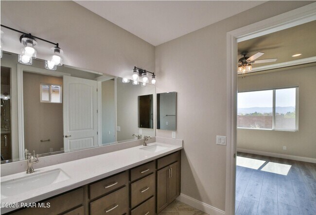 Building Photo - 7037 Robin Nest Ct