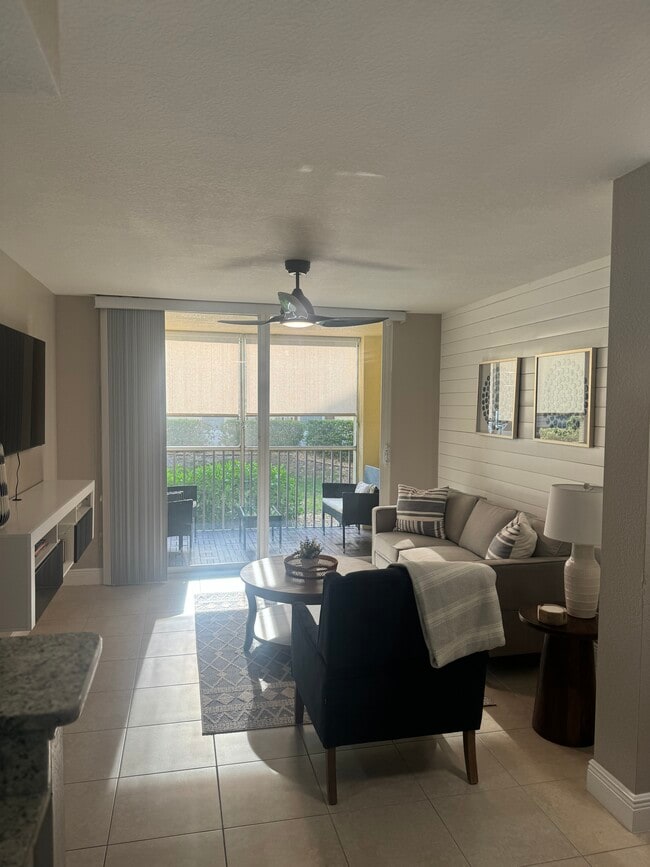 Building Photo - 4105 Residence Drive