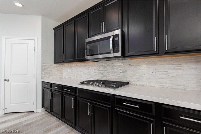 Building Photo - 12586 Huckleberry Oak Ave