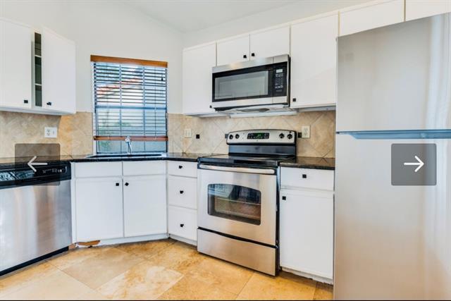 Building Photo - 625 Fiesta Cir