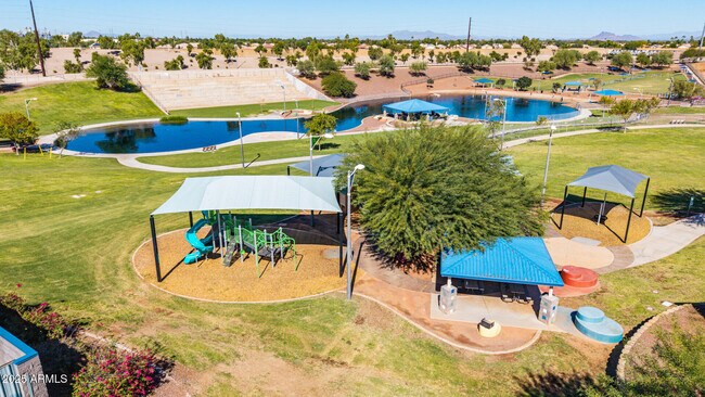 Building Photo - 1692 S Parkcrest Ct