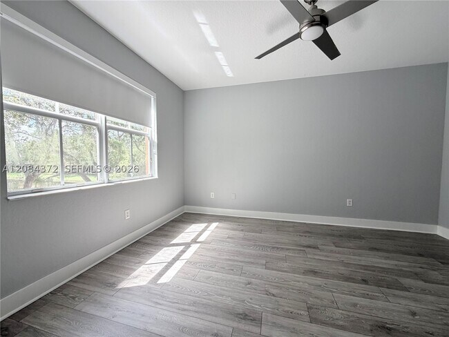 Building Photo - 2772 SW 121st Ave
