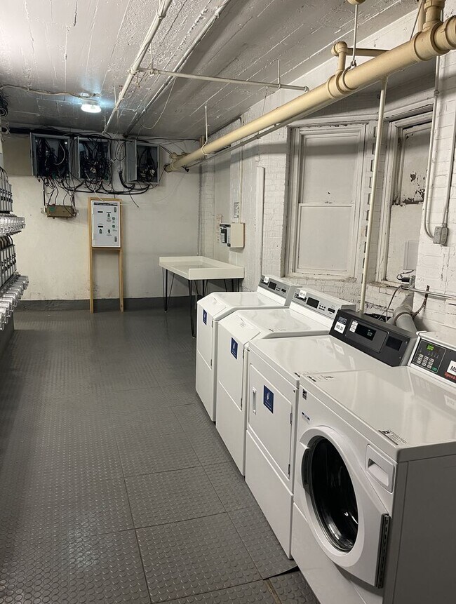 Building Photo - Studio @ Packard's Corner Allston NOV-2025 free rent