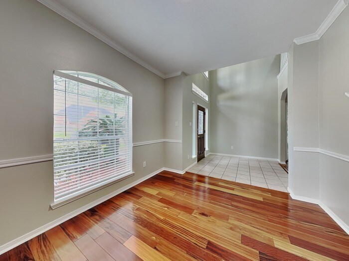Building Photo - 15535 Downford Dr