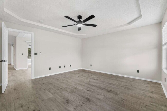 Building Photo - Beautiful 3-Bedroom Home with Private Setting & Open Floor Plan