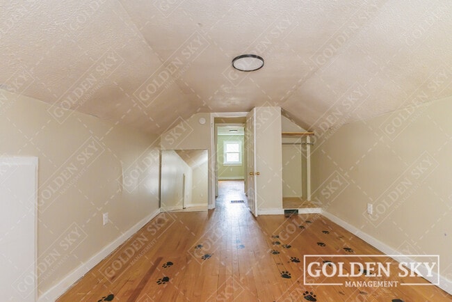 Building Photo - 609 N Waldemere Ave