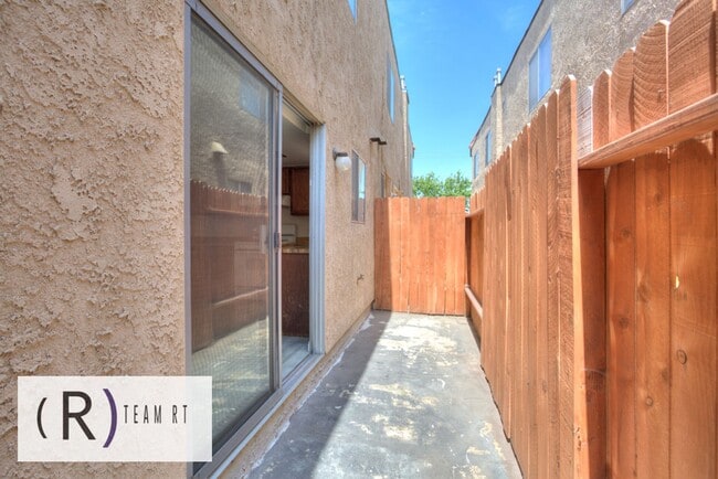 Building Photo - A Spacious Condo with a Quiet Community