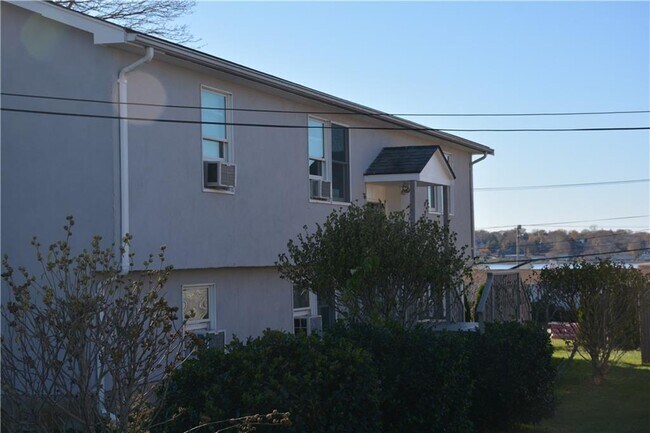 Building Photo - 8 Seascape Ave