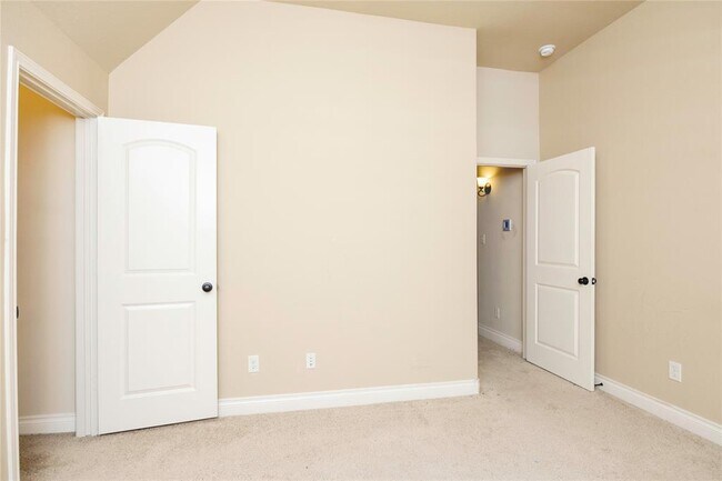 Building Photo - 16810 Bonnyton Dr