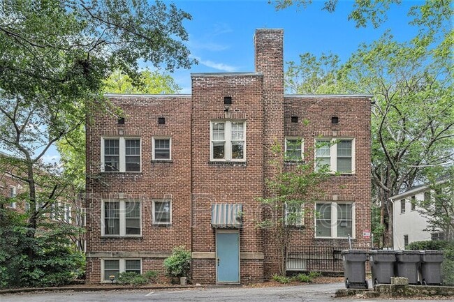 Building Photo - 741 Frederica St NE