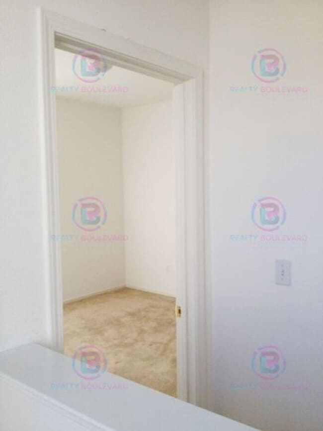 Building Photo - Stunning 2-Story Home with Scenic Views in...