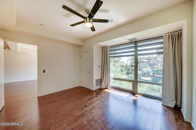 Building Photo - 7151 E Rancho Vista Dr