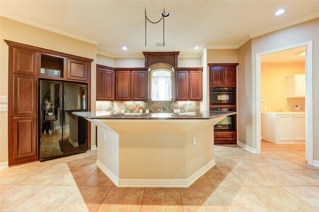 Building Photo - 7803 Courtney Manor Ln