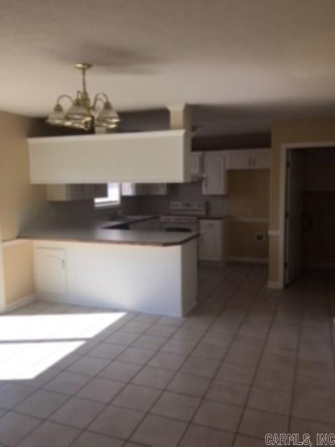 Building Photo - 19 Azalea Dr