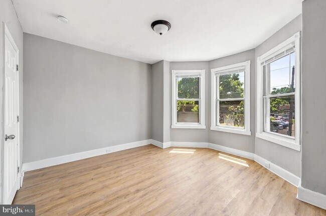 Building Photo - 6041 Hazel Ave