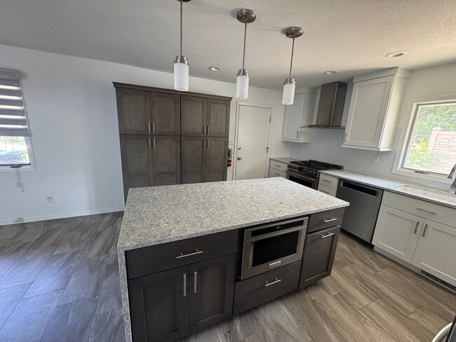 Building Photo - 2 Bed 1 Bath Single-Family home for RENT