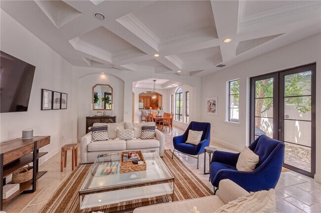 Building Photo - 1206 NE 1st St