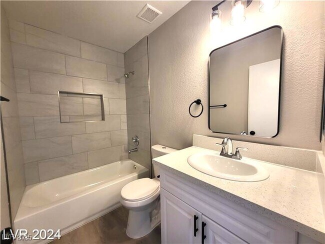 Building Photo - 10208 Grecian Laurel Ct